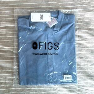 Brand NWT Figs Rafaela Scrub Top & Zamora Joggers in Ceil Blue, Size M